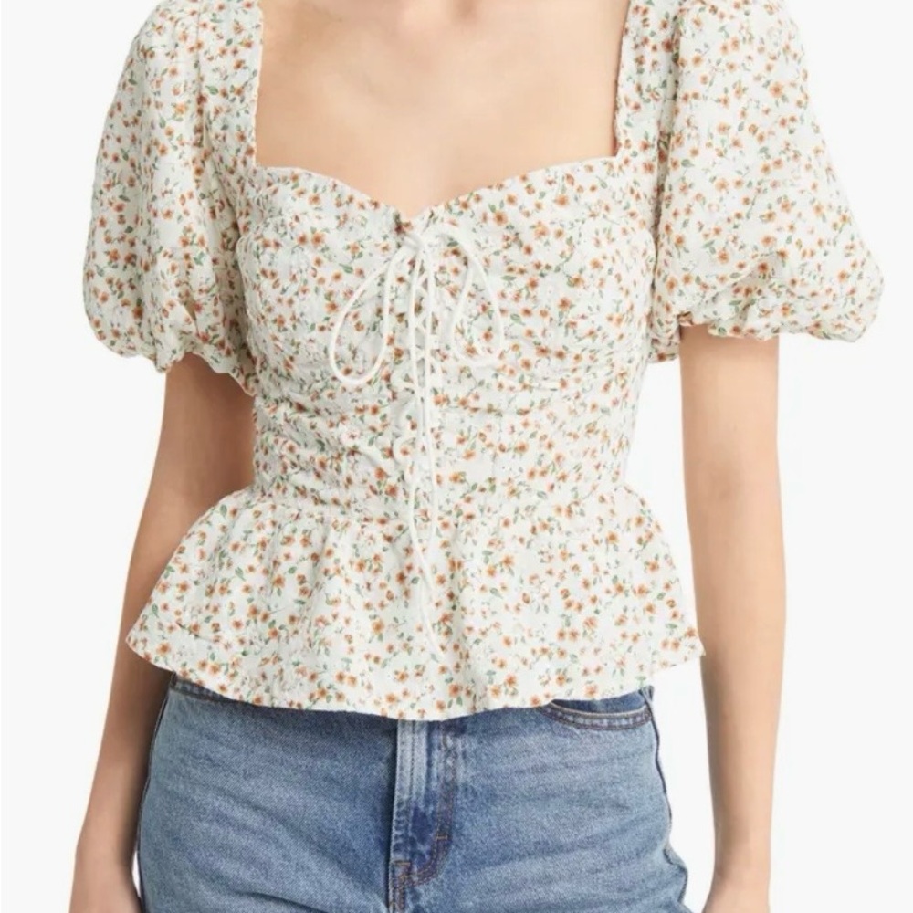 Astr Floral Print Puff Sleeve Blouse - Picture 3 of 6